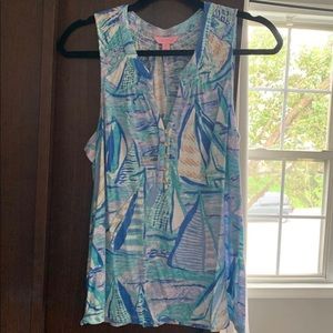 Lilly Pulitzer essie top